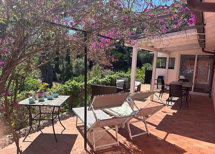 Hotel vicino al College: Suosogno sul mare 200metri dalla spiaggia